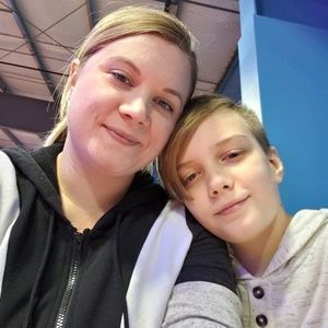 Meet your Posher, Cybil